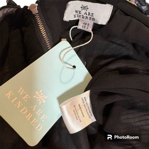 We Are Kindred Adele Jumpsuit Navy pleated chiffon floral print halter neck US 4 - Picture 5 of 14